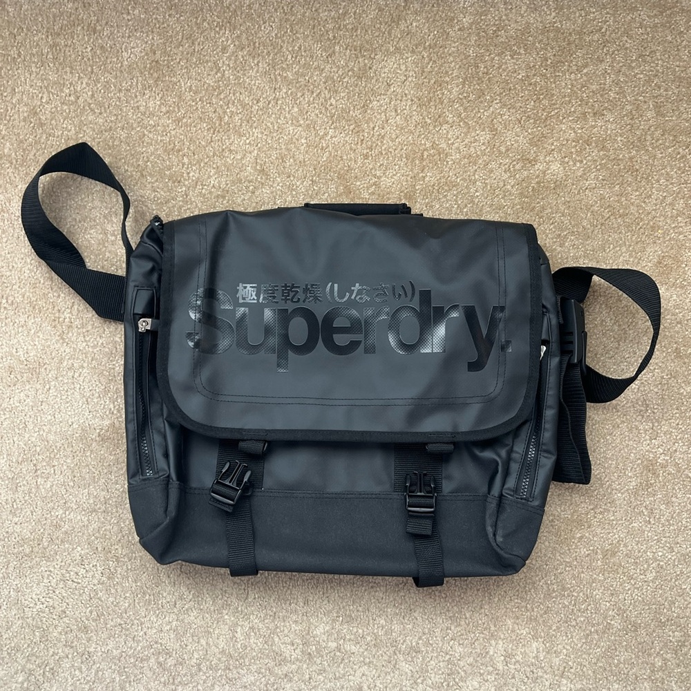 Superdry Messenger bag